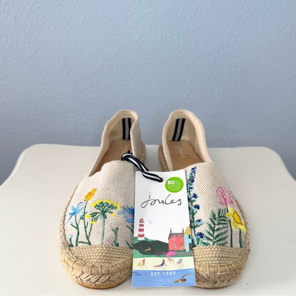 Joules embroidered floral slip-on espadrilles - Picture 2 of 9